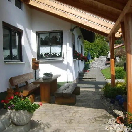 Ferienwohnung Baumann * Neukirchen beim Heiligen Blut